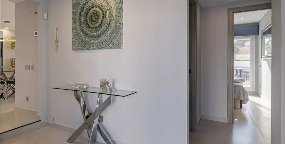 Sale of penthouse in Nueva Andalucía 10