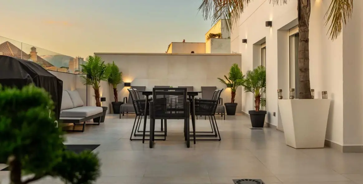 Sale of penthouse in Nueva Andalucía 11