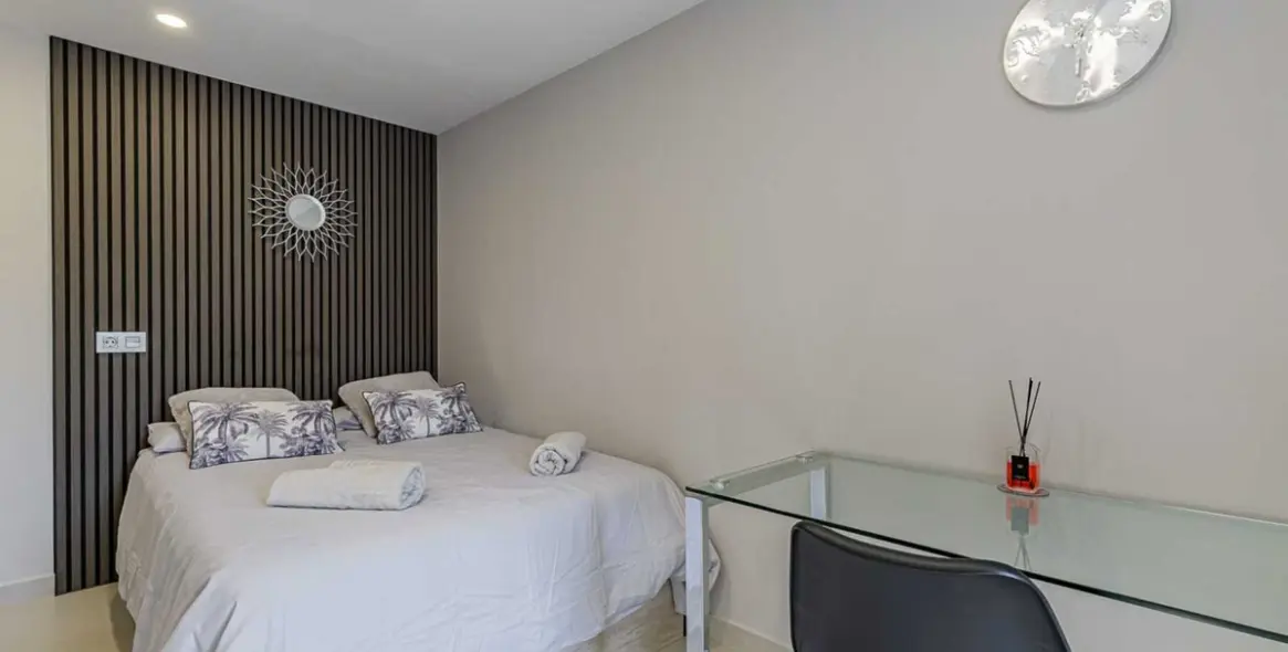 Sale of penthouse in Nueva Andalucía 16