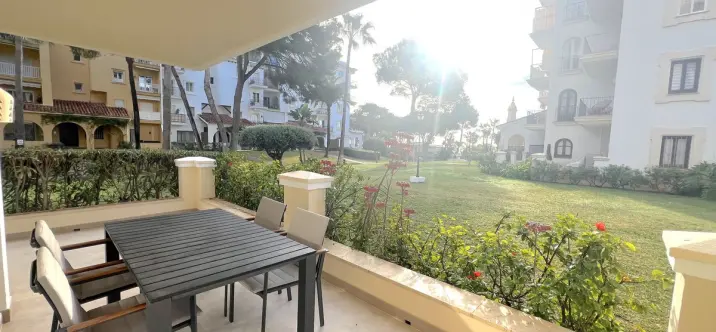 Продажа апартаментов на первом этаже в Puerto Banús 2