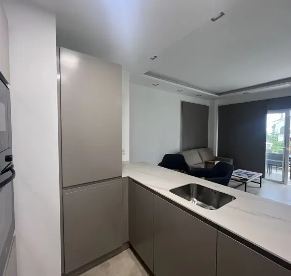 Продажа апартаментов на первом этаже в Puerto Banús