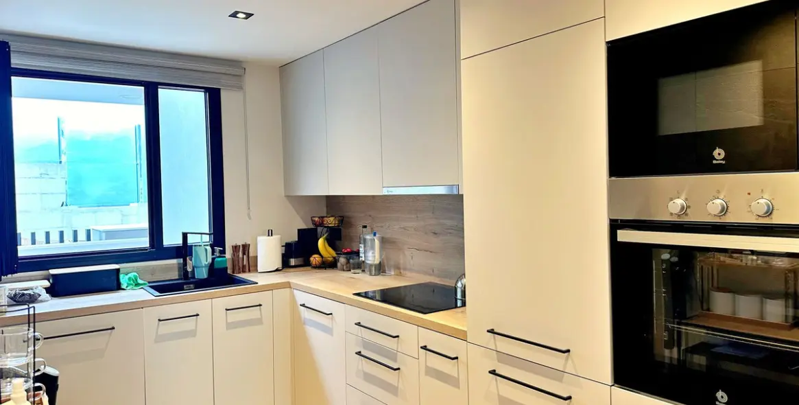 Sale of middle floor apartment in Nueva Andalucía 16