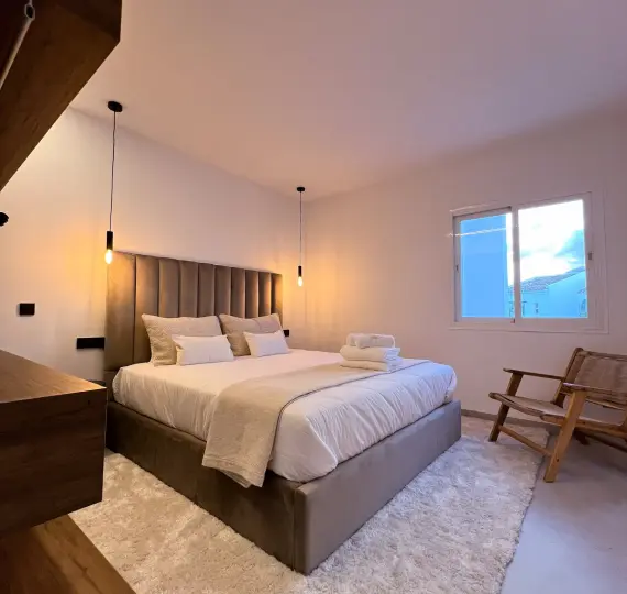 Sale of penthouse duplex in Nueva Andalucía