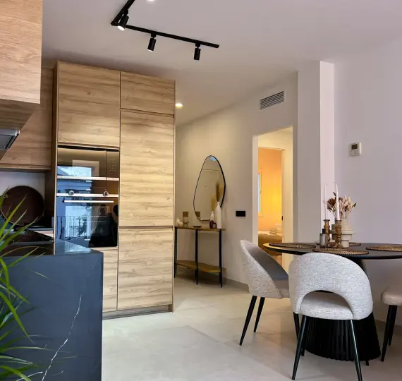 Sale of penthouse duplex in Nueva Andalucía