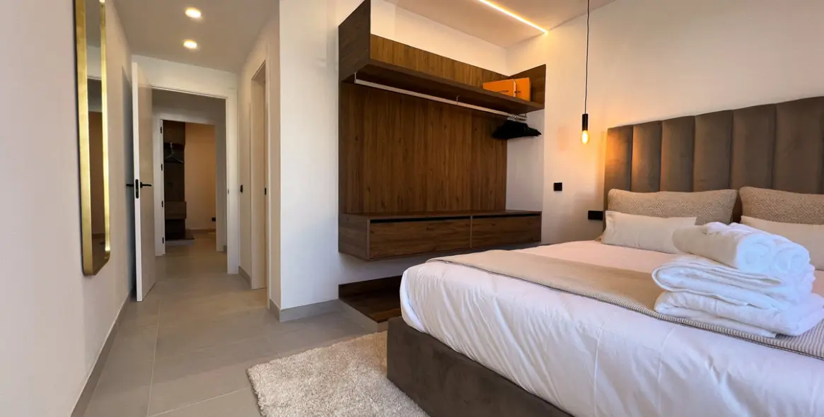 Sale of penthouse duplex in Nueva Andalucía 11