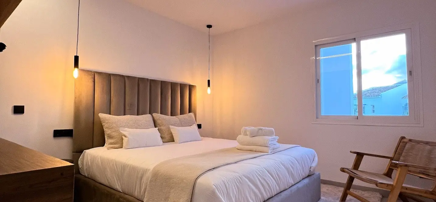 Venta de ático dúplex en Nueva Andalucía 4