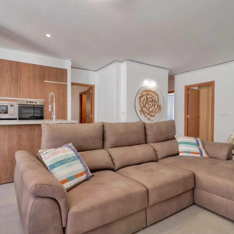 Продажа апартаментов на среднем этаже в Puerto Banús