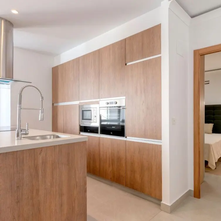 Продажа апартаментов на среднем этаже в Puerto Banús