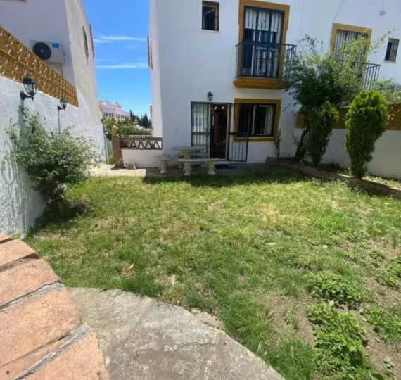 Venta de casa pareada en Marbella