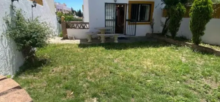 Venta de casa pareada en Marbella 0
