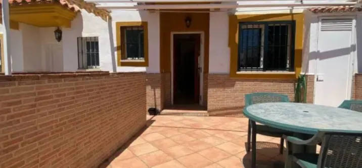 Venta de casa pareada en Marbella 2