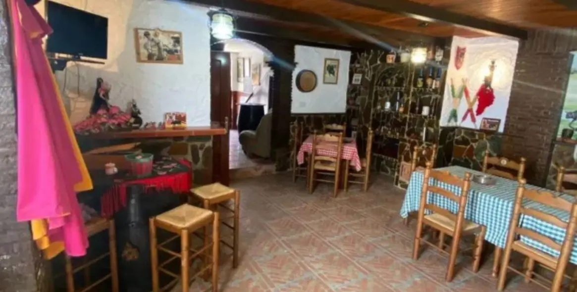 Продажа дома на две семьи в Marbella 11