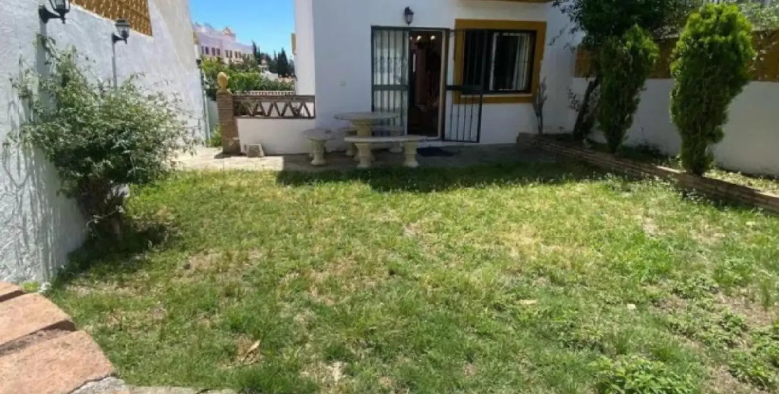 Venta de casa pareada en Marbella 1