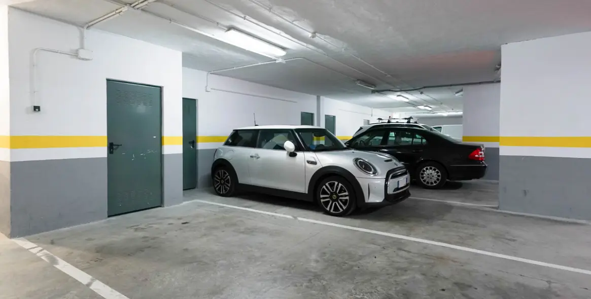 Sale of middle floor apartment in Monte Halcones 15