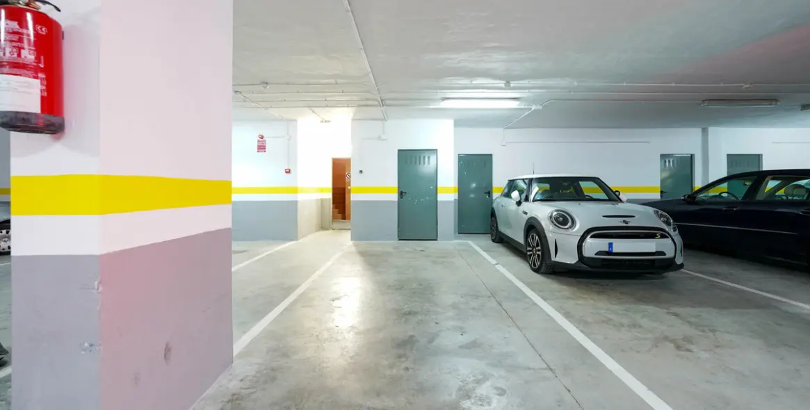 Sale of middle floor apartment in Monte Halcones 16