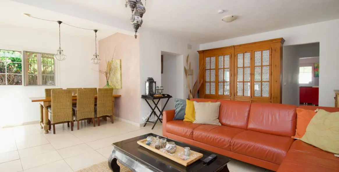 Sale of detached villa in Alhaurín el Grande 22