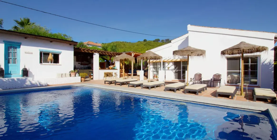 Sale of detached villa in Alhaurín el Grande 43