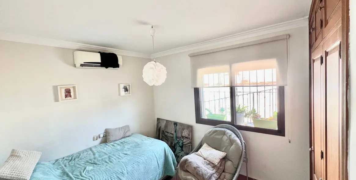 Sale of detached villa in Nueva Andalucía 13