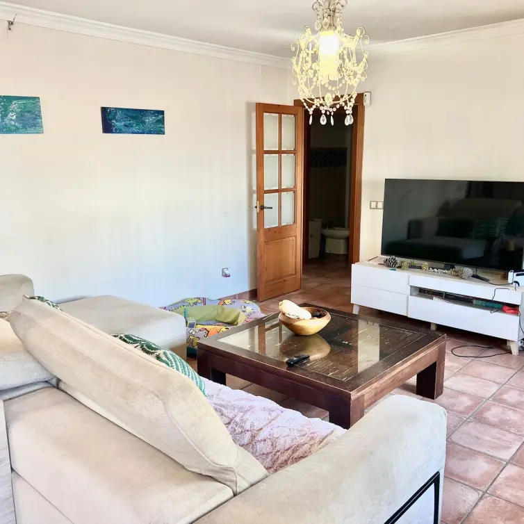 Venta de villa independiente en Nueva Andalucía