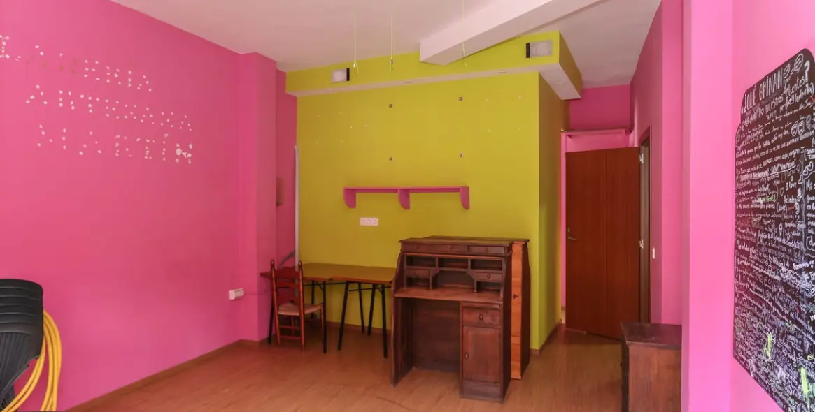 Продажа хостела в Tolox 9