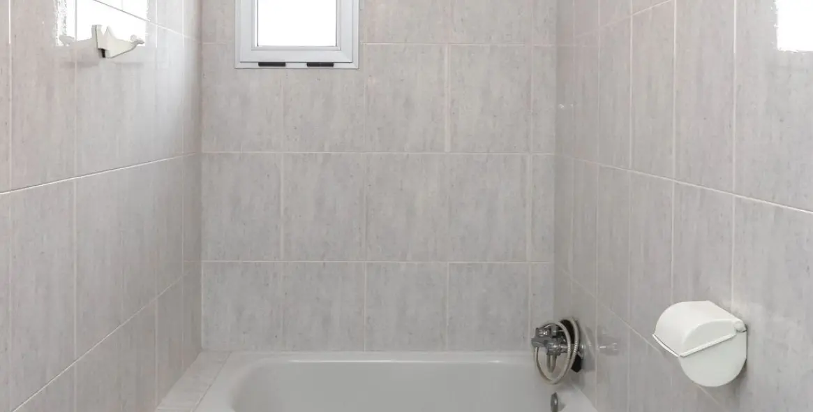 Продажа хостела в Tolox 14