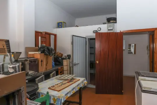 Image 8 thumb