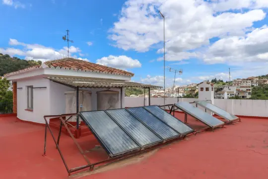 Image 24 thumb