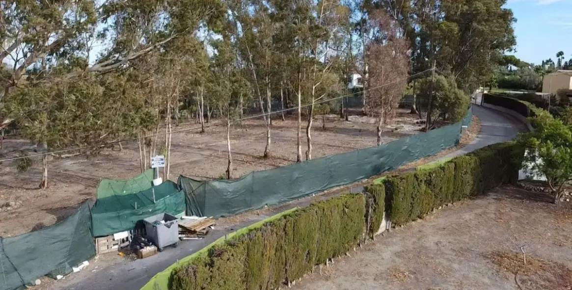 Sale of residential plot in Estepona 4