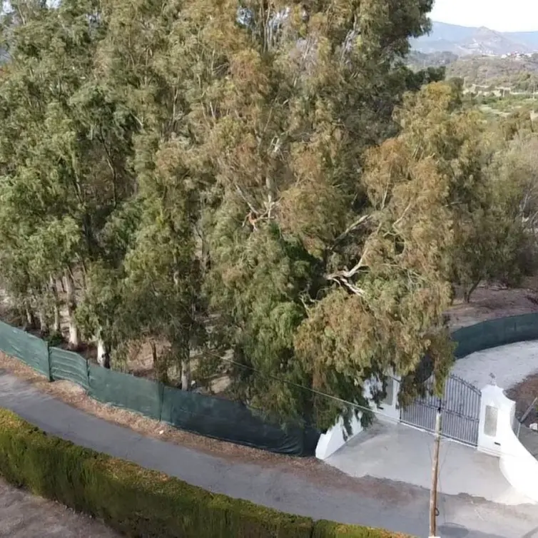 Sale of residential plot in Estepona