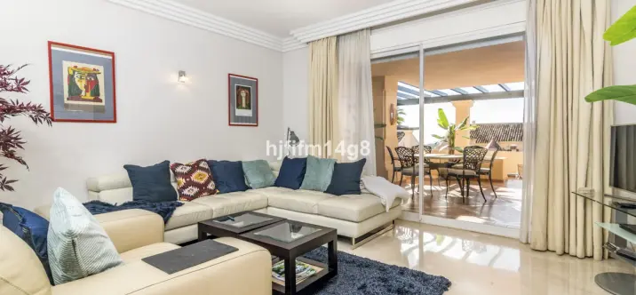 Продажа апартаментов на первом этаже в Nueva Andalucía 4