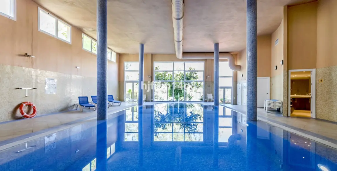 Продажа апартаментов на первом этаже в Nueva Andalucía 15