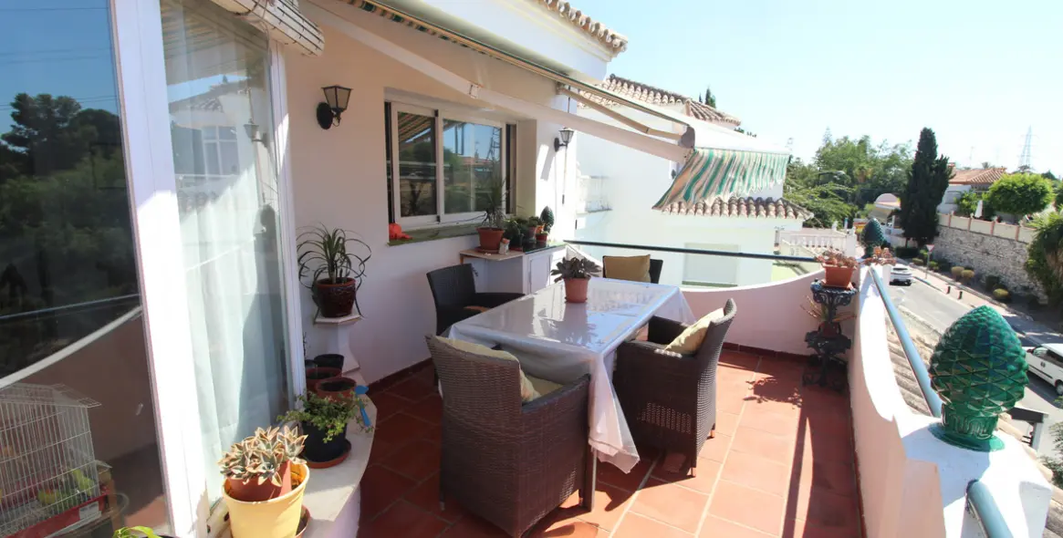 Sale of detached villa in Nueva Andalucía 5