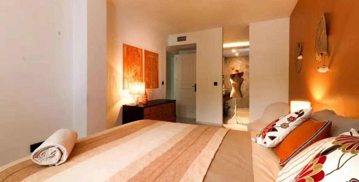 Sale of middle floor apartment in Nueva Andalucía 15