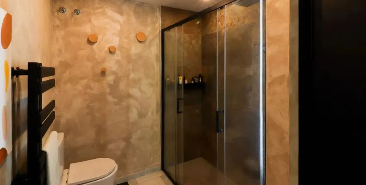 Sale of middle floor apartment in Nueva Andalucía 17