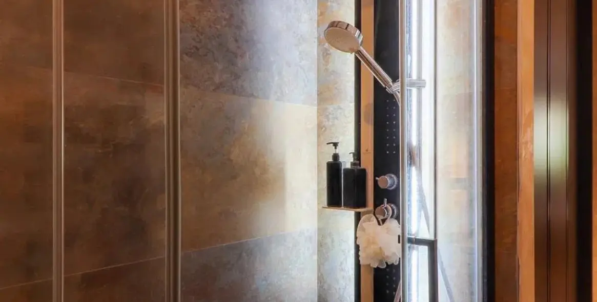 Sale of middle floor apartment in Nueva Andalucía 18