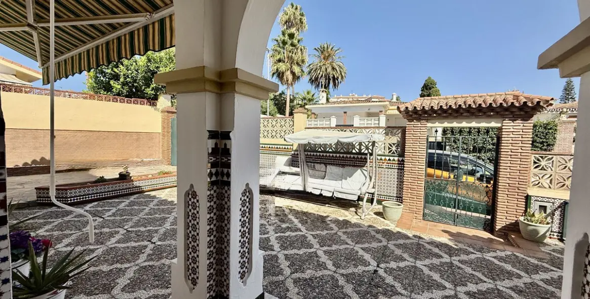 Sale of detached villa in Benalmadena 10