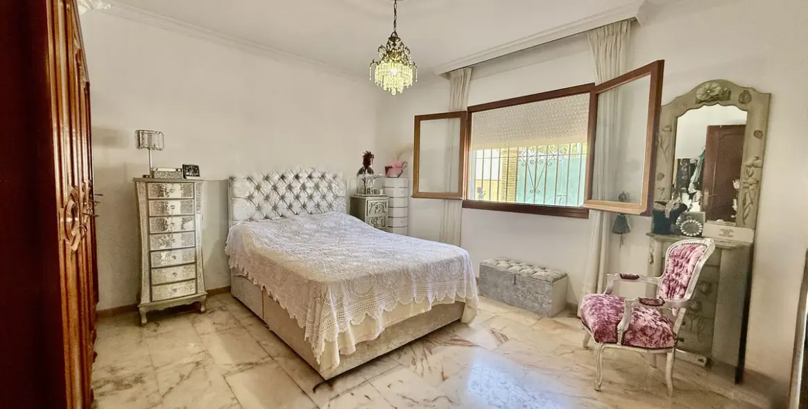 Sale of detached villa in Benalmadena 20