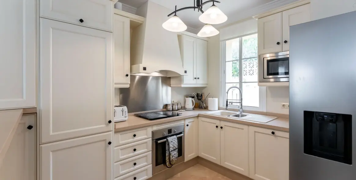 Продажа  отдельно стоящей виллы в Mijas 10