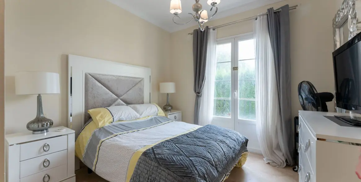 Продажа  отдельно стоящей виллы в Mijas 11