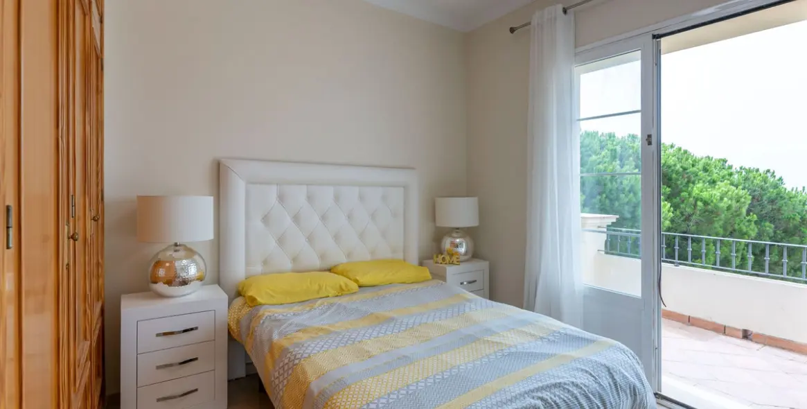 Продажа  отдельно стоящей виллы в Mijas 20