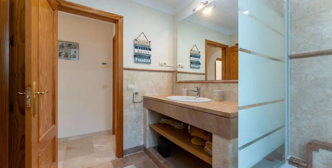 Sale of detached villa in Mijas 24