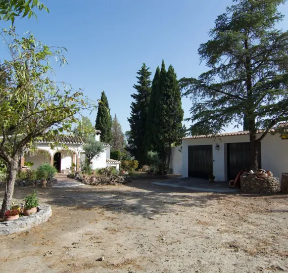 Sale of detached villa in Alhaurín el Grande