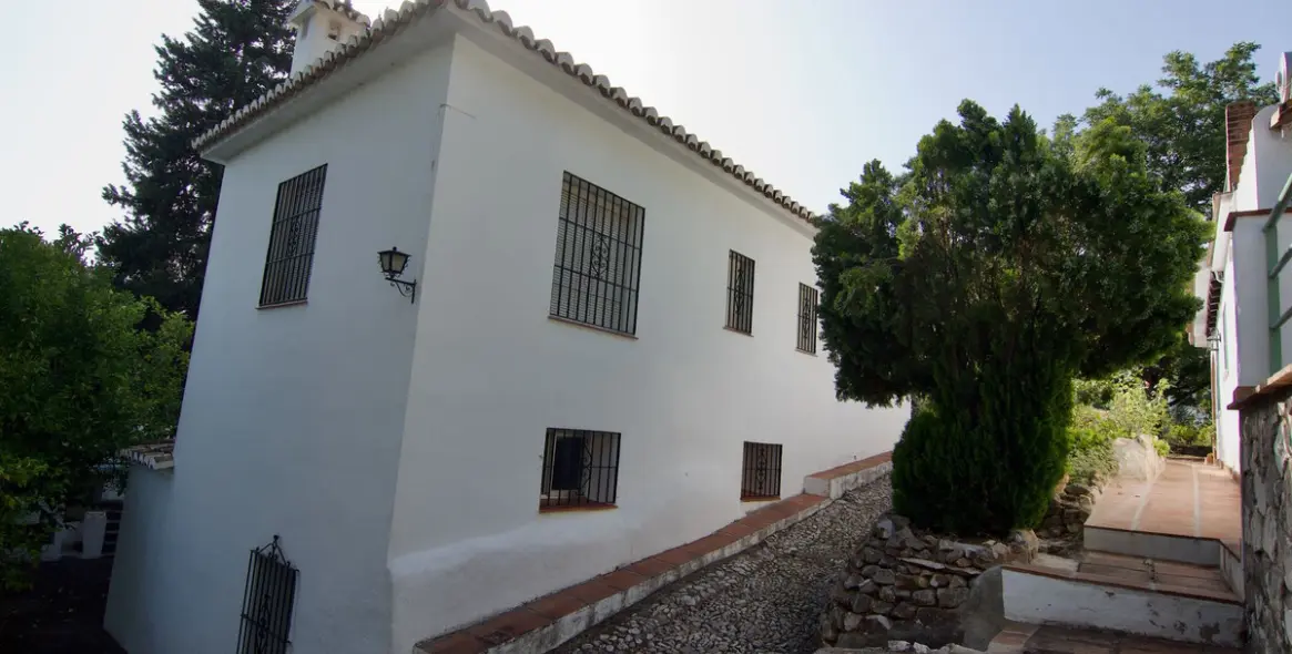 Sale of detached villa in Alhaurín el Grande 20