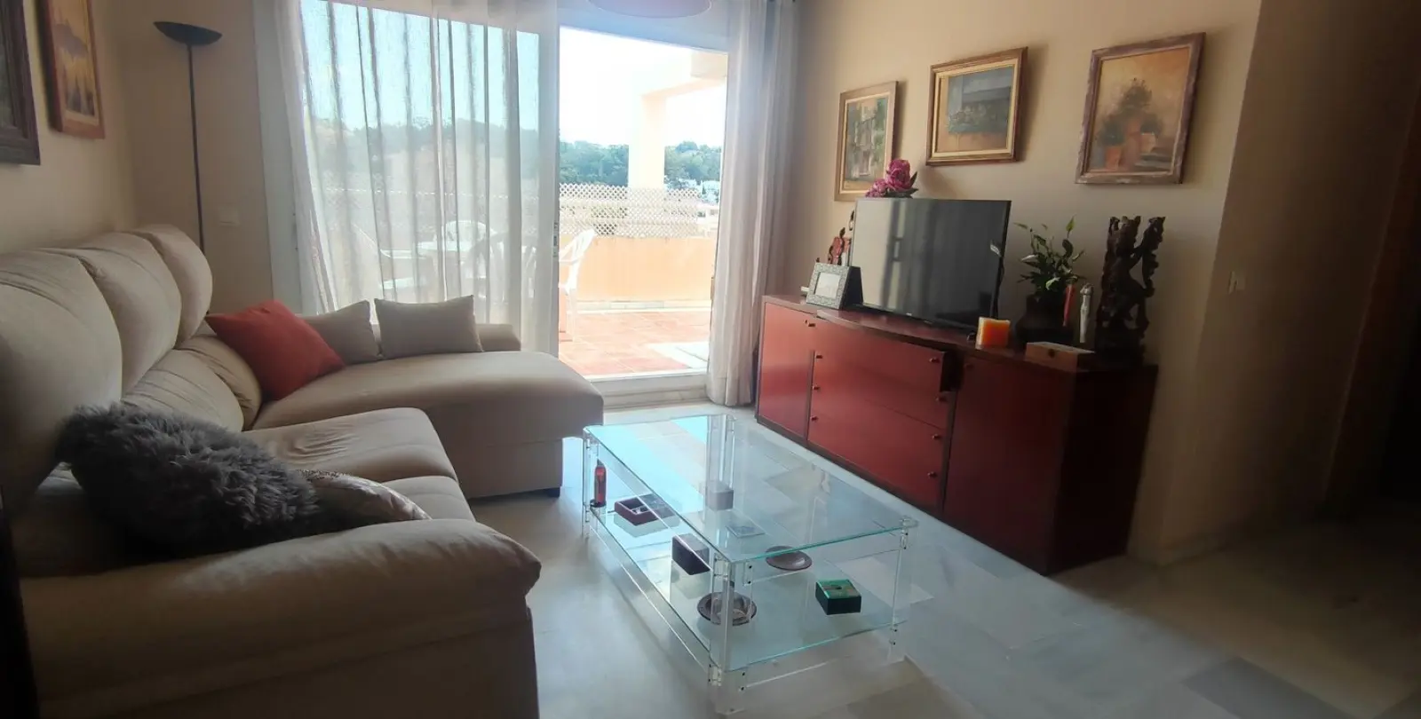 Sale of penthouse in Limonar 22