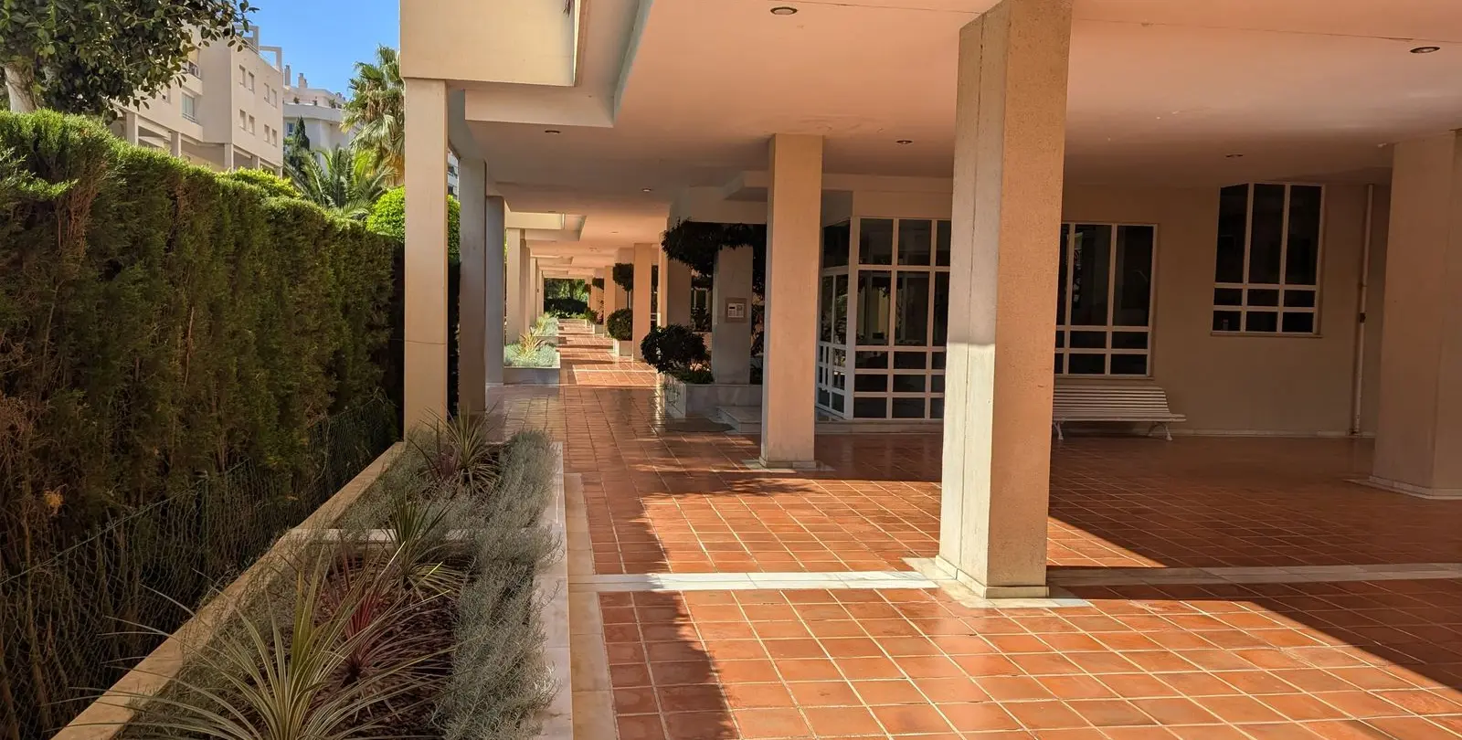 Sale of penthouse in Limonar 30