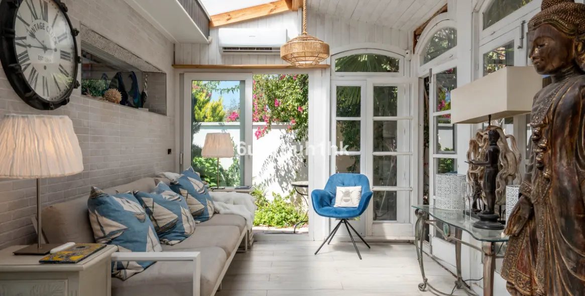 Sale of townhouse in Torreblanca 13