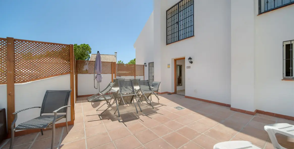 Sale of penthouse duplex in Nueva Andalucía 3