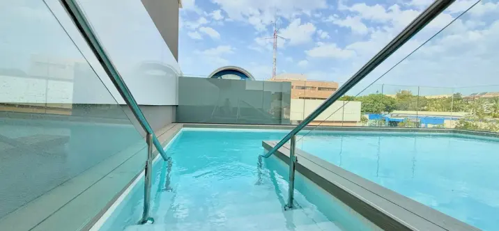 Venta de apartamento en planta media en Fuengirola 3
