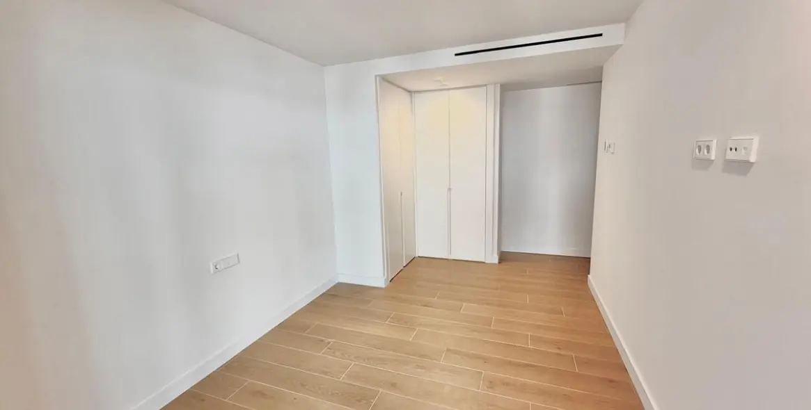 Venta de apartamento en planta media en Fuengirola 13