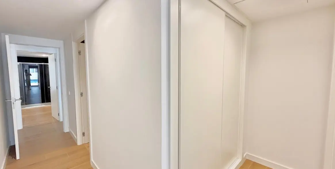 Venta de apartamento en planta media en Fuengirola 16
